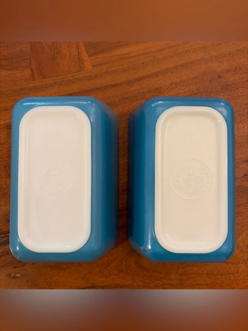 Vintage Pyrex 502 Blue Turquoise Refrigerator Dishes 1.5 Pint Pair w/ 502-C Lids
